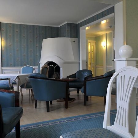 Hotel Vinterpalatset Кіруна Екстер'єр фото