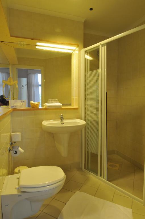 Hotel Vinterpalatset Кіруна Номер фото